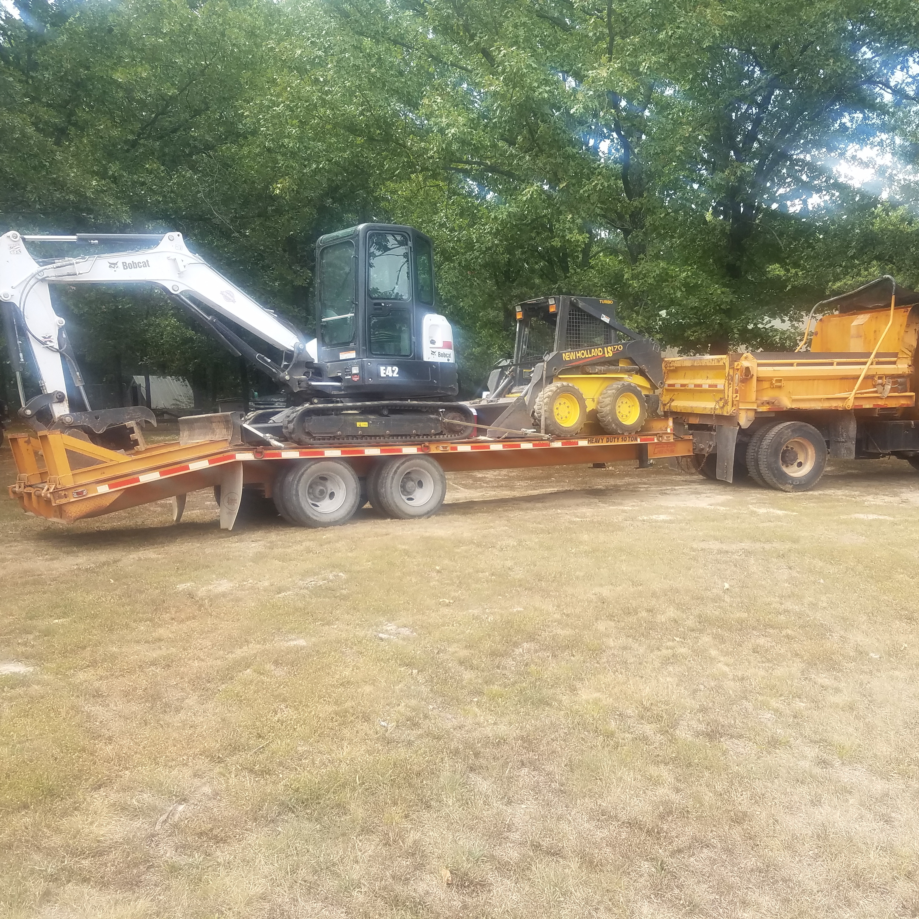 ME Skid Steer in Fair Grove, MO