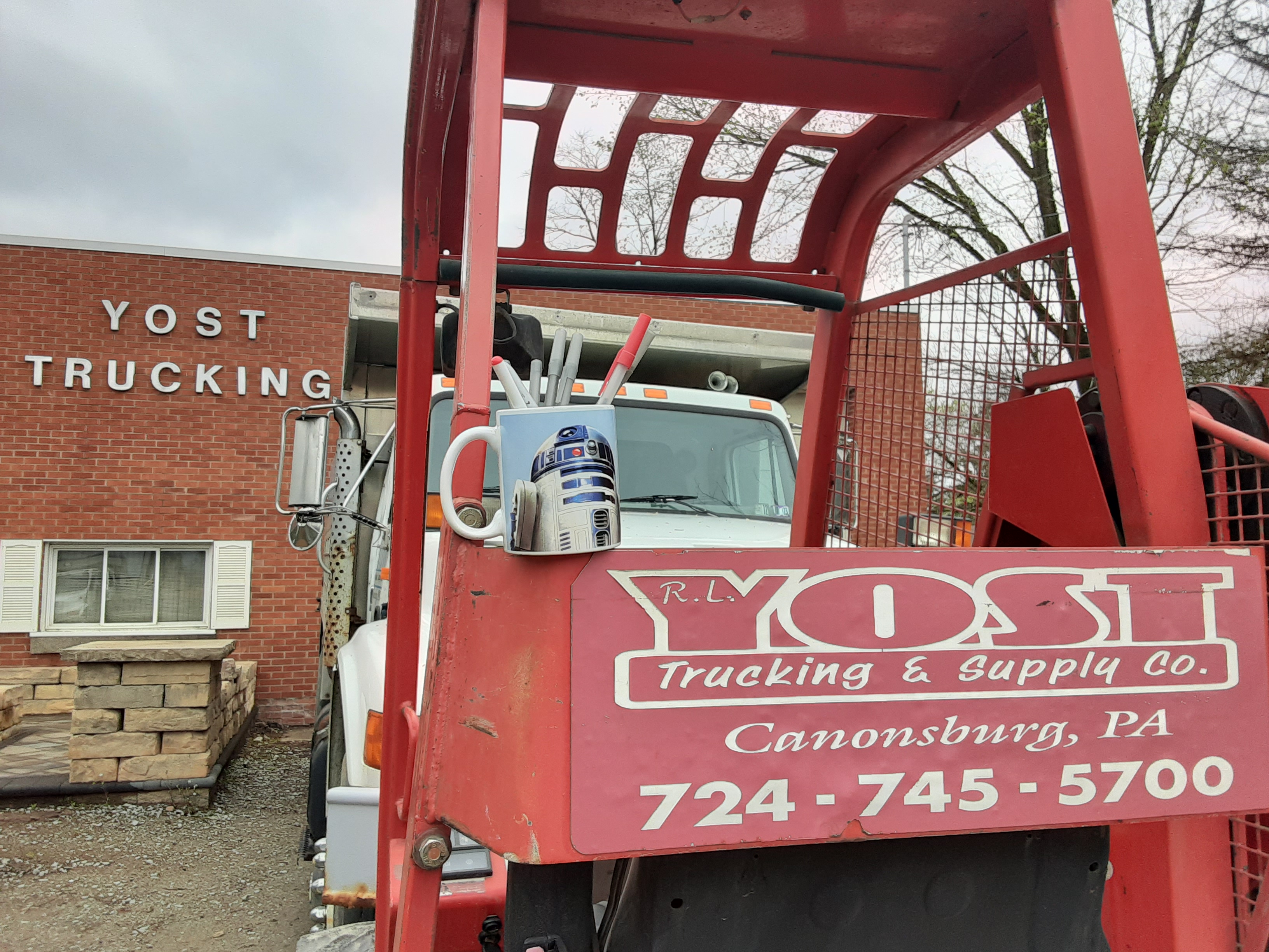 R L Yost Trucking & Supply Co in Canonsburg, PA