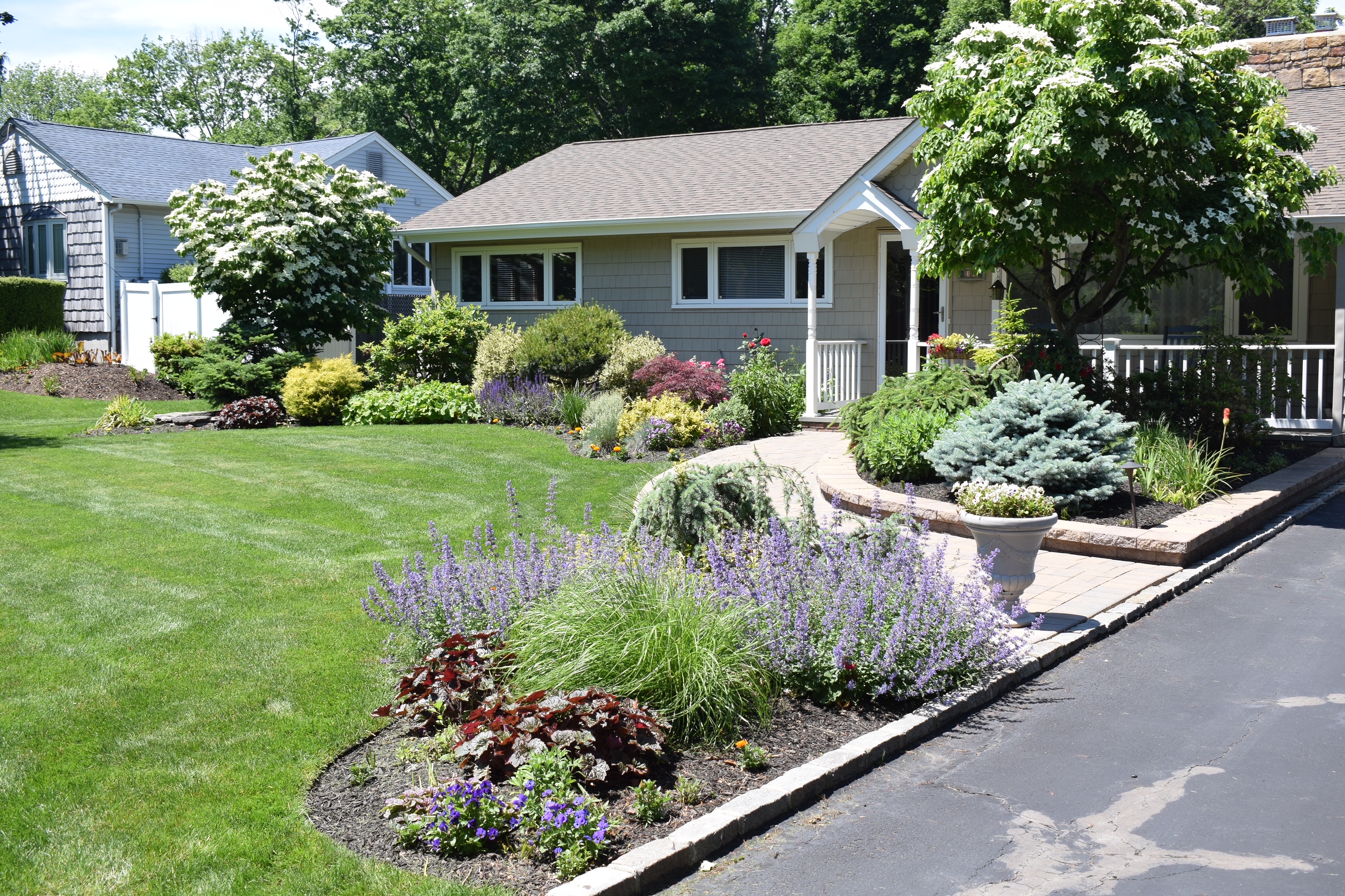Landscapes By Lee Itzler in East Northport, NY