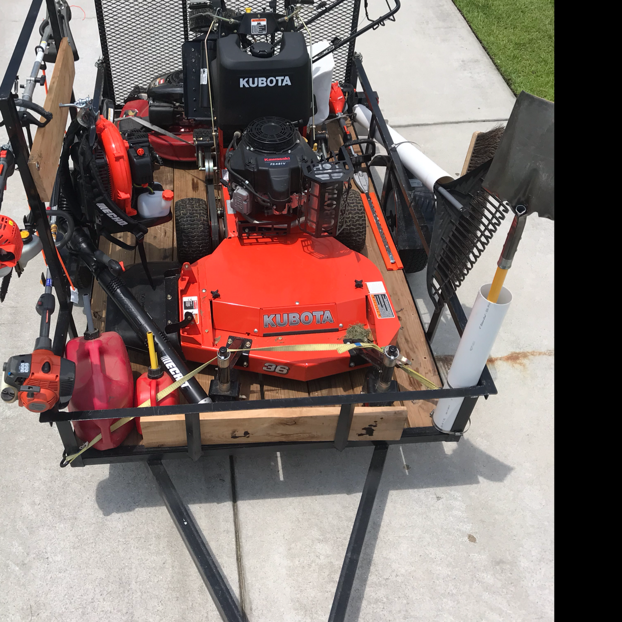 Effingham Lawn Care in Guyton, GA