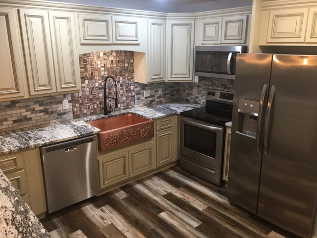 Above & Beyond Cleaning Professionals LLC in Panama City, FL