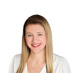 Elizabeth Keller - Realtor in Johnston, IA