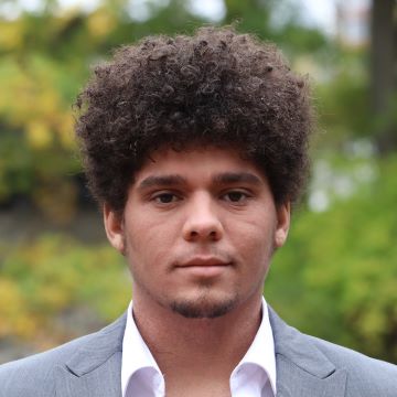Malachi Neaton - Realtor in MI
