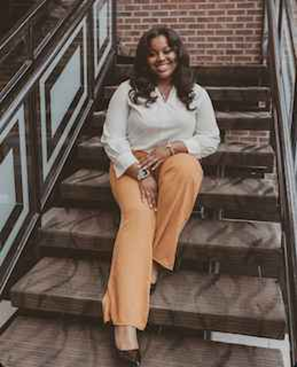Essence Leslie - Realtor in Louisville, KY