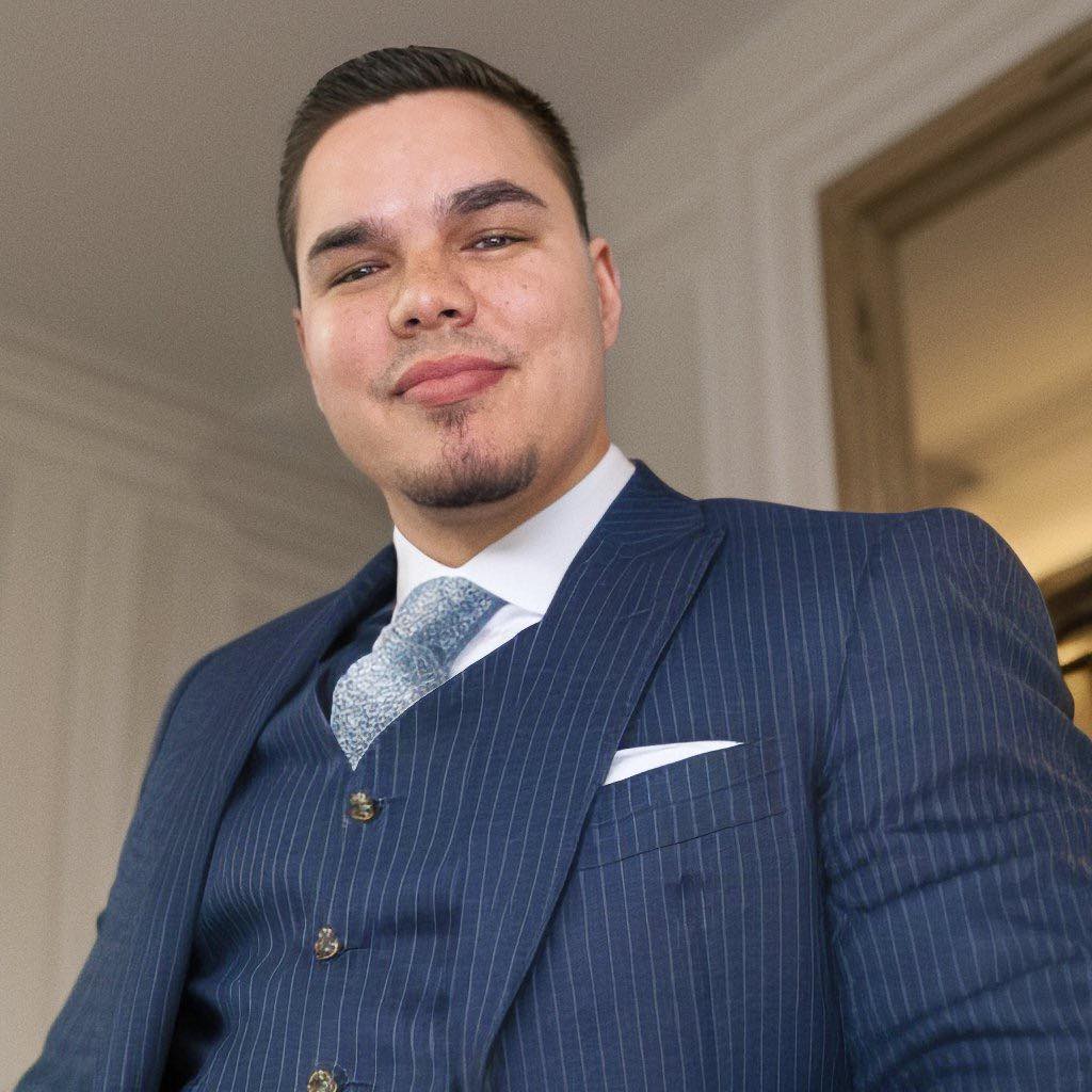 Jose De Leon Carrion - Realtor in MN