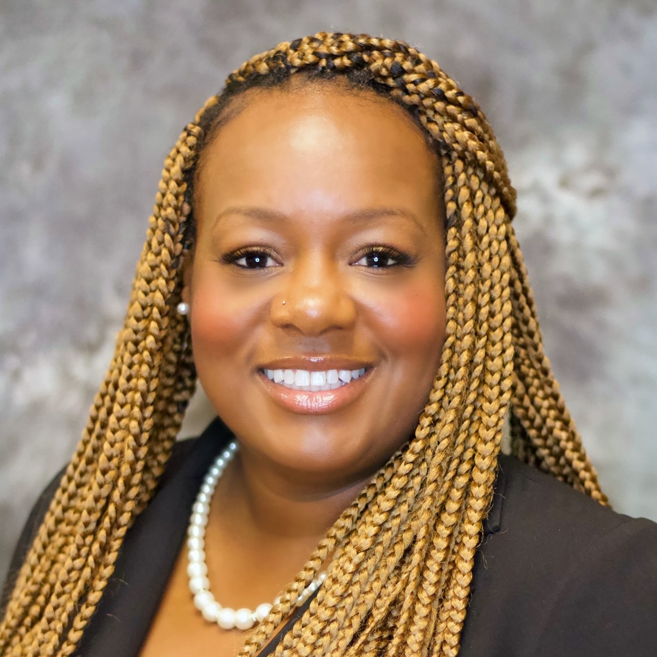Lanosha Clary - Realtor