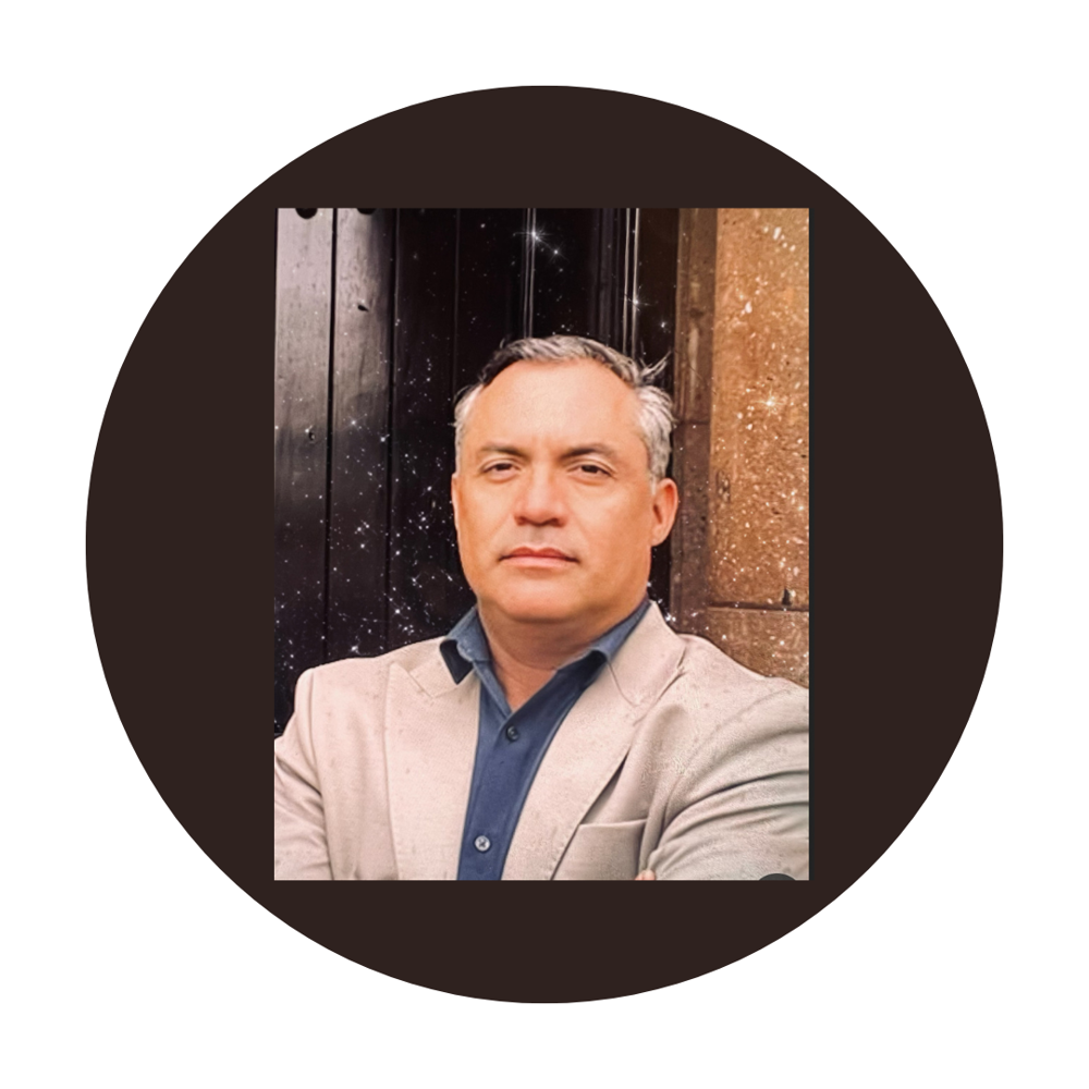 Hector Esparza - Realtor in Laredo, TX
