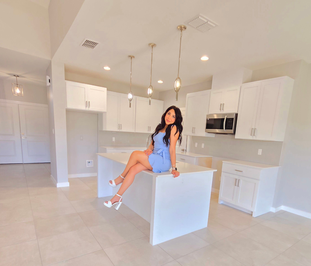 Briana Salas - Realtor in Laredo, TX