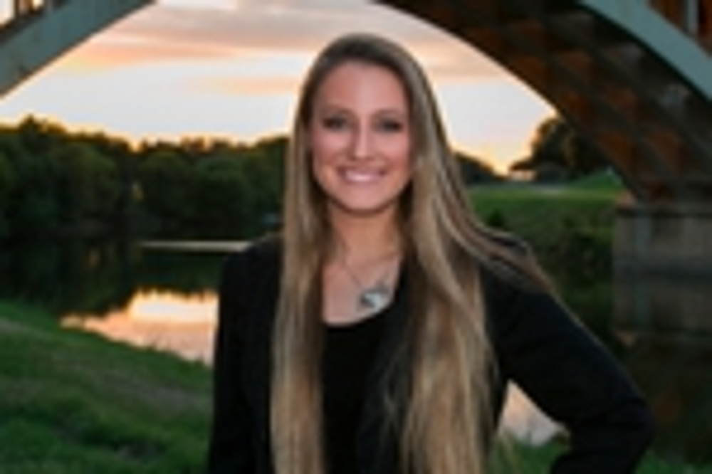 Lauren Glass - Realtor in Hudson Oaks, TX
