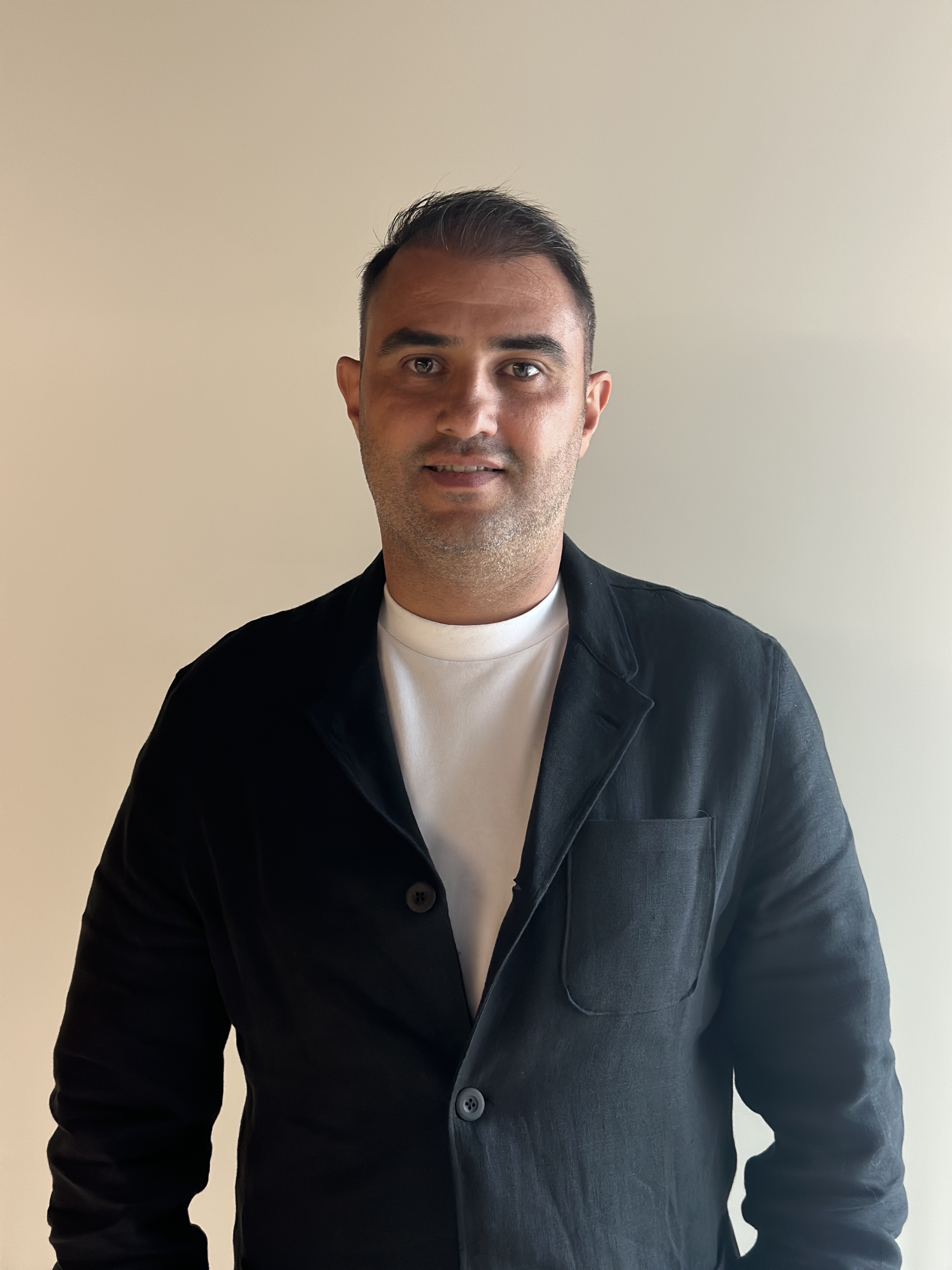 Caglar Deniz Akturk - REALTOR in TX