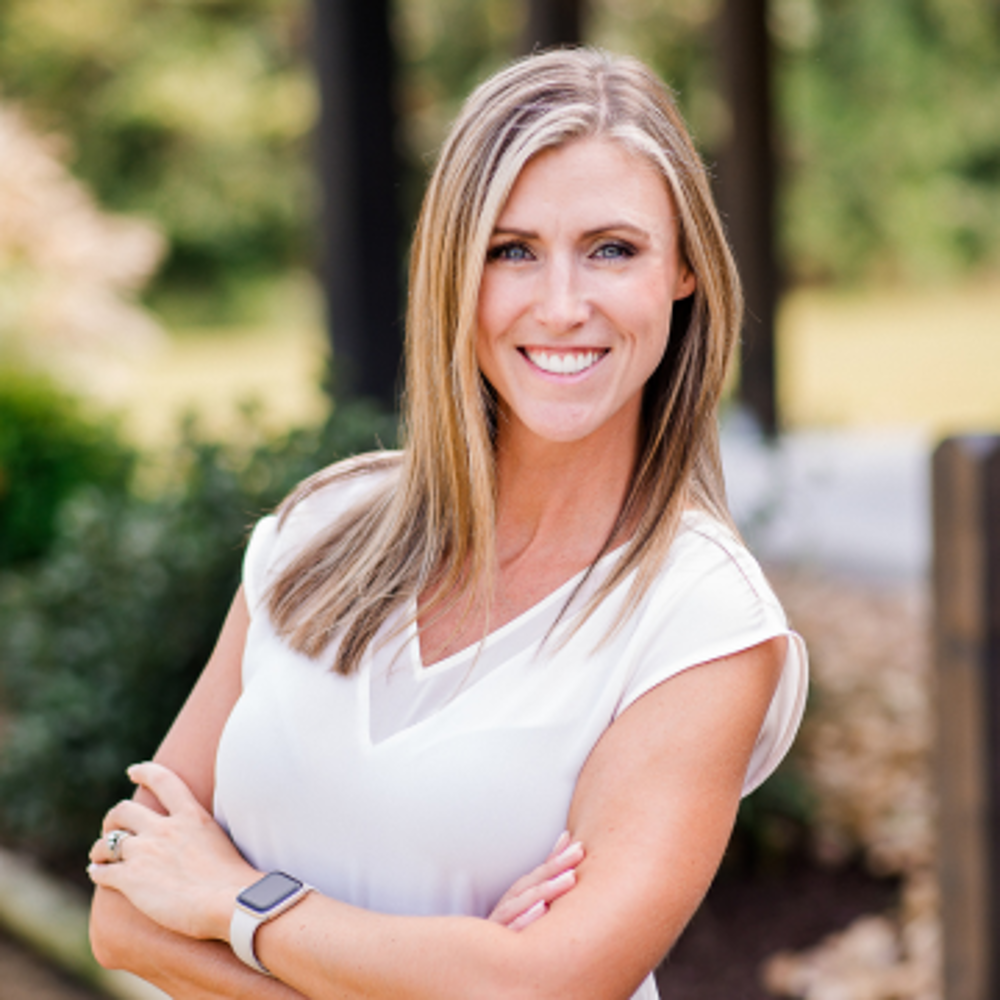 Lindsay Bowles - Realtor in Virginia Beach, VA