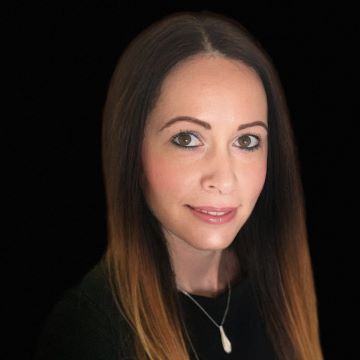 Dina Keller - Realtor in VA