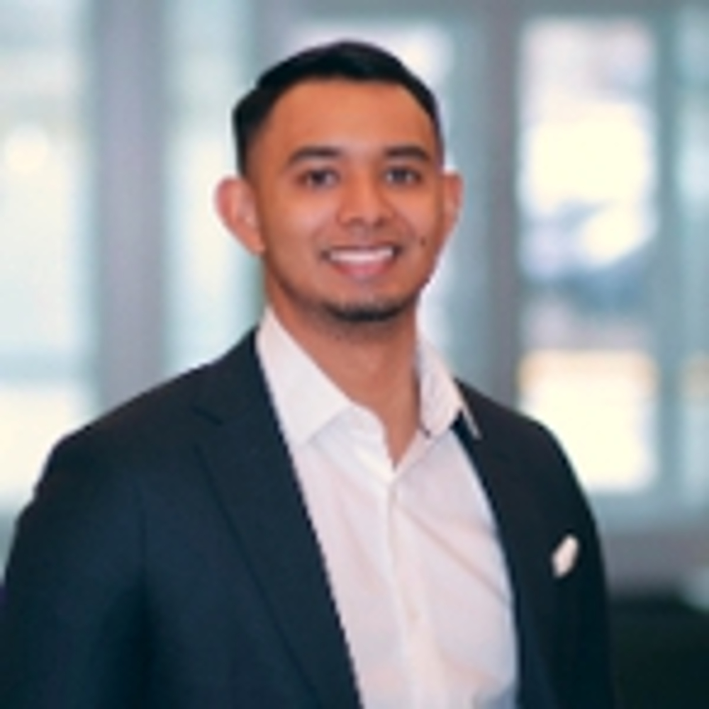 Rez Zakaria - Realtor in Ashburn, VA