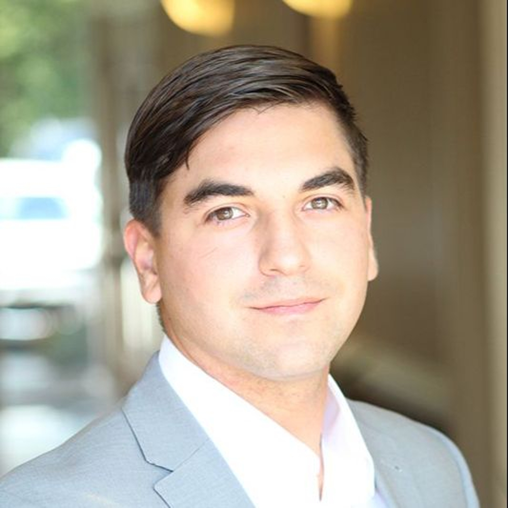 Brandon Cruz - Realtor in Falls Church, VA