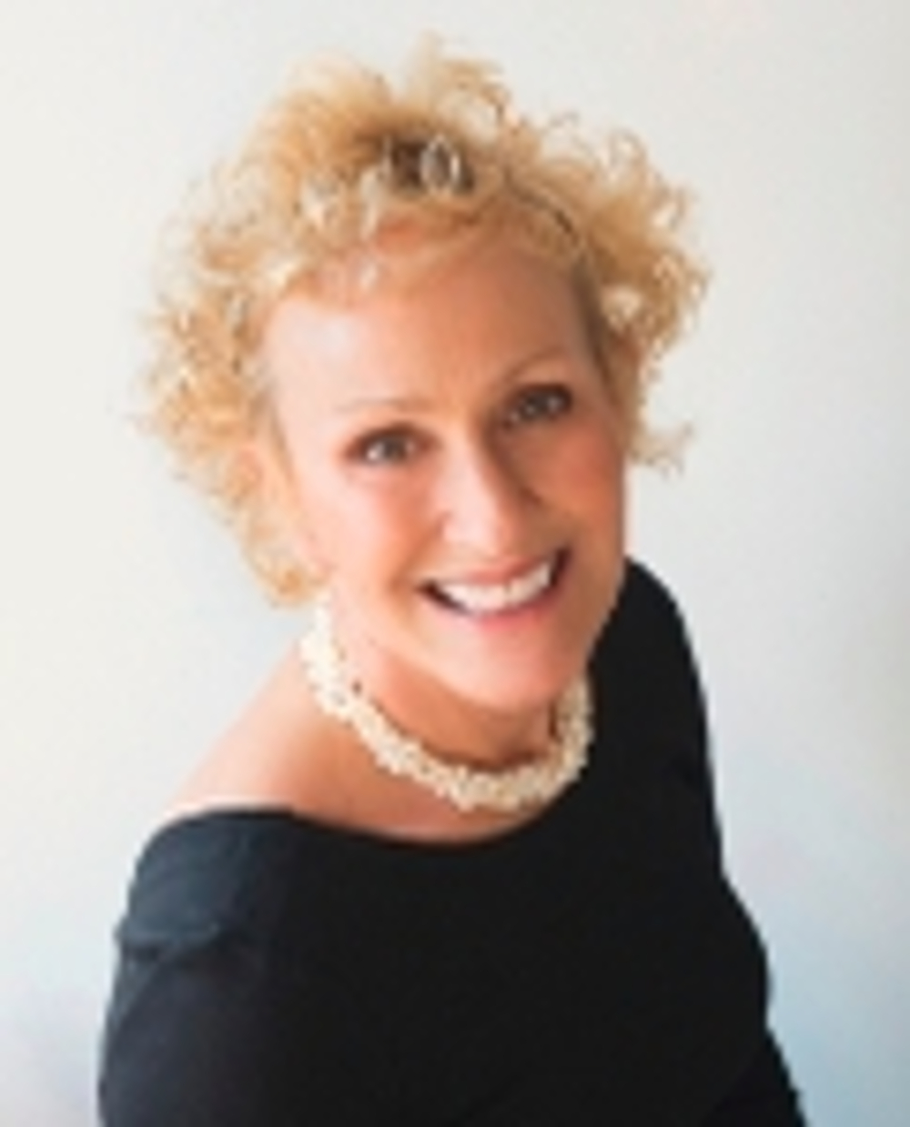 Elizabeth Jane Newman - Realtor in Virginia Beach, VA