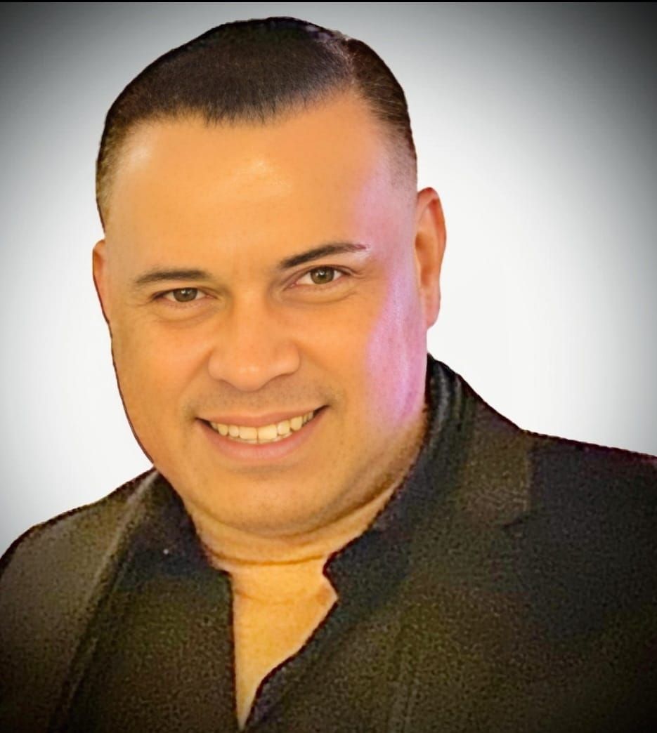 Reinaldo Santiago Garcia - Realtor