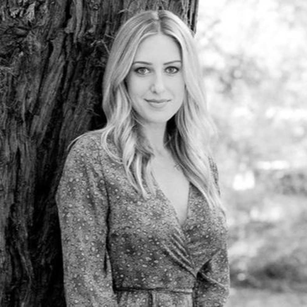 Elizabeth Victoria Lane - Realtor in Los Gatos, CA