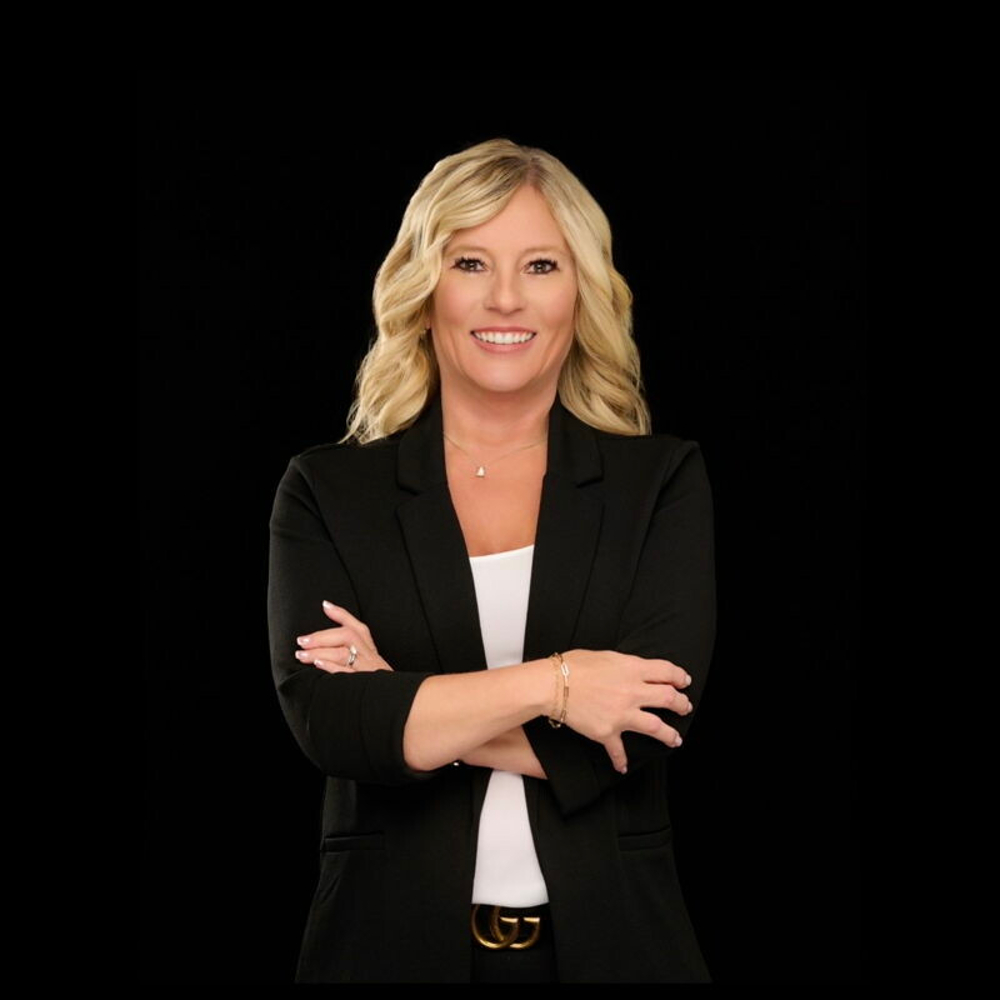 Leanne Endres - Realtor in Apollo Beach, FL