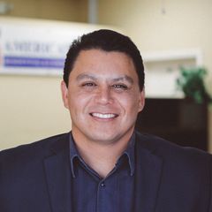 Manny Hernandez - Broker in Calexico, CA