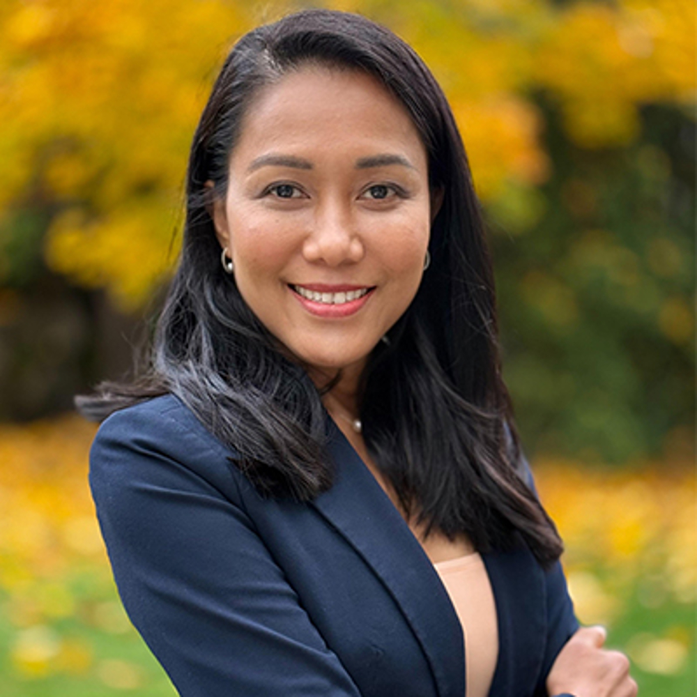 Chanisda Pluemjit - Realtor in Hillsboro, OR