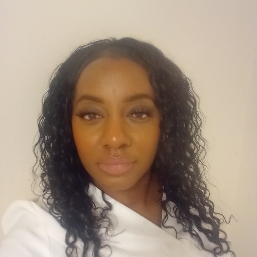 Katrayle  Higgs - Agent in Chantilly, VA