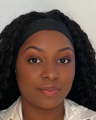 Sherisa Lynch in Bridgeport, CT