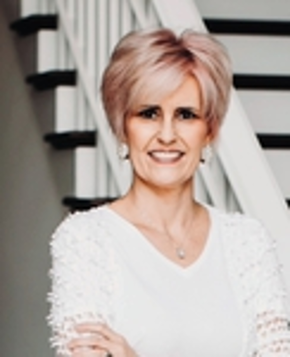 Marcy Collins - Realtor in Murfreesboro, TN