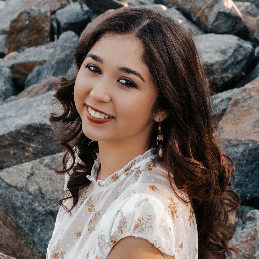 Angelina Negrete - Realtor in Carlsbad, CA