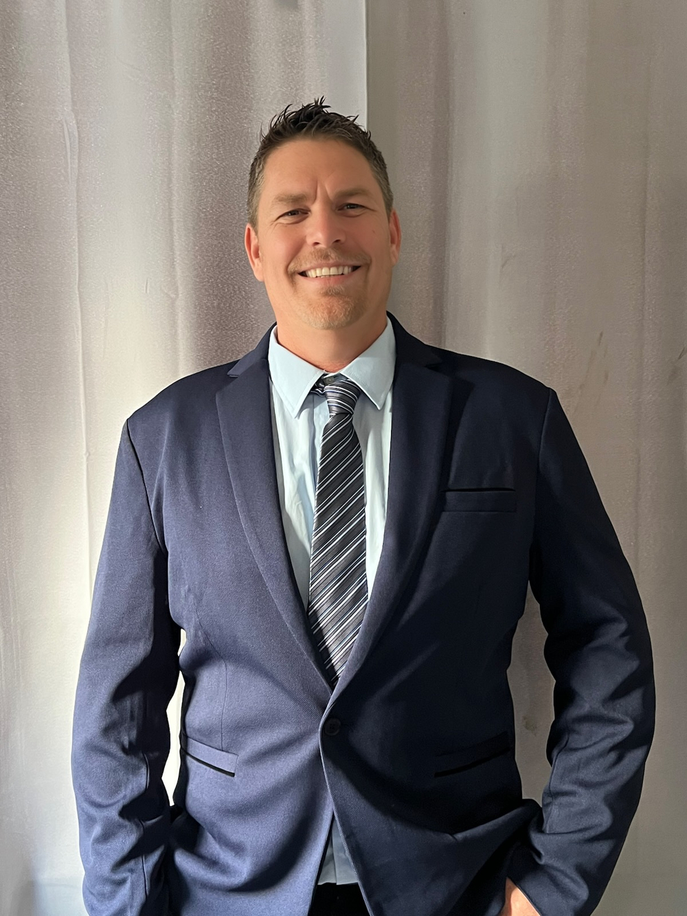 Vincent Dial - Realtor in Visalia, CA