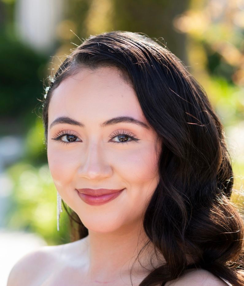 Desteny Barrientos - Realtor in Valencia, CA