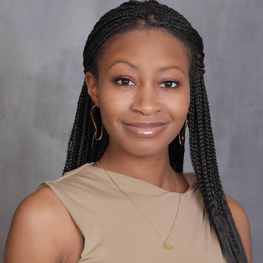 Hallie Brent - Realtor in Long Beach, CA