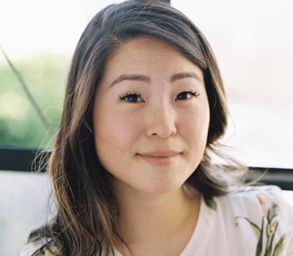 Sarah Chang - Realtor in Canoga Park, CA