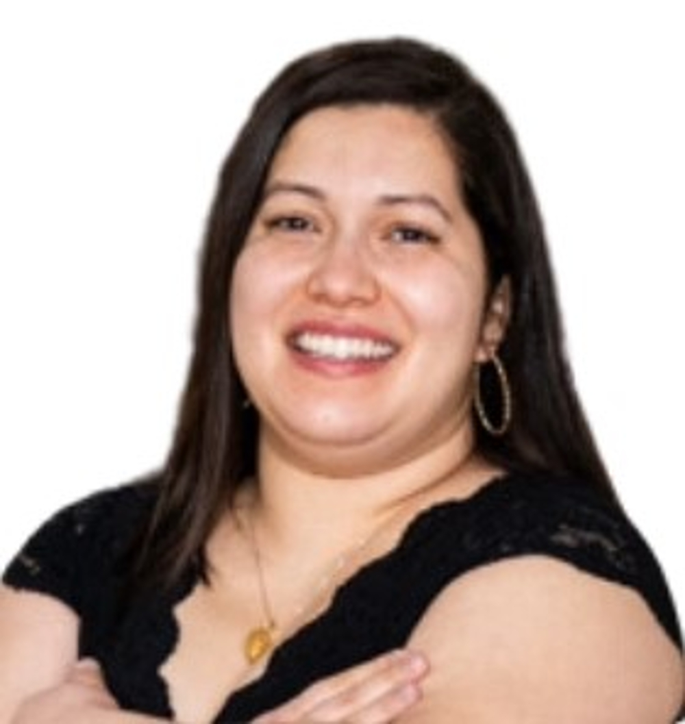 Angie Carrera - Realtor in Downers Grove, IL