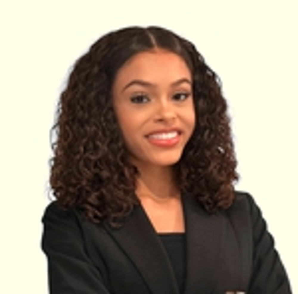 Gabriella Carr - Realtor in Libertyville, IL