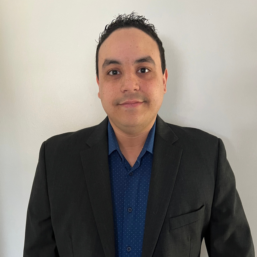 Elliot Rodriguez - Realtor in Trumbull, CT