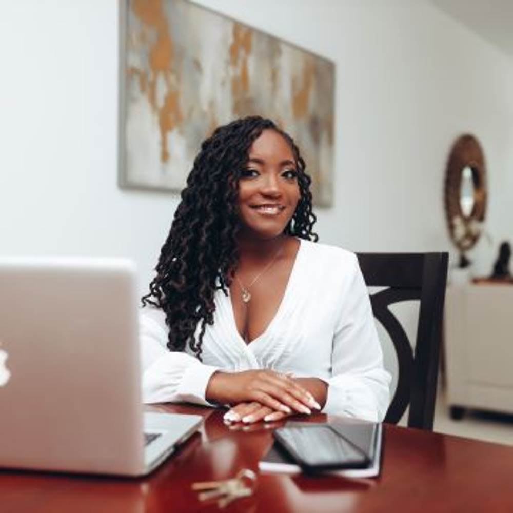 Amanda Faucett - Realtor in Chicago, IL