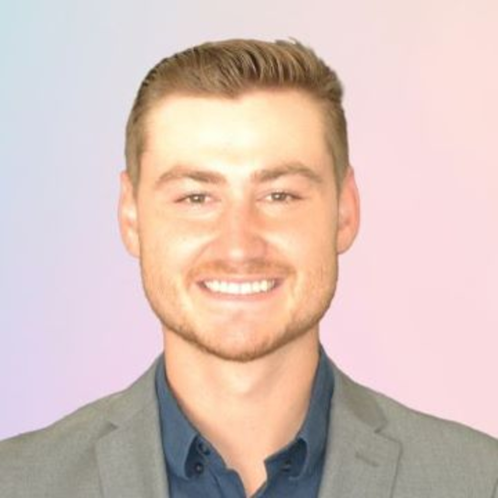Devin Thompson - Realtor in Valencia, CA