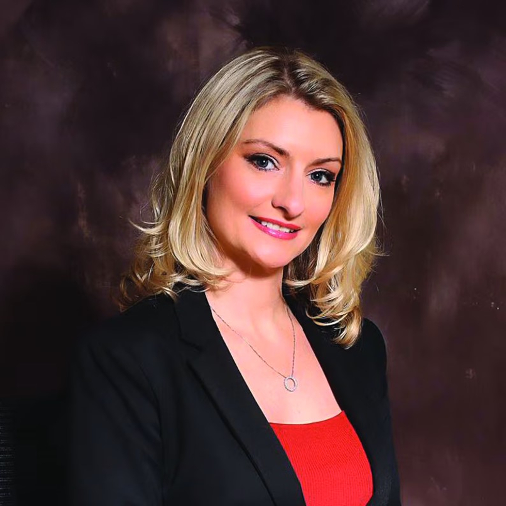 Kelly Oatsvall - Realtor in Bradenton, FL