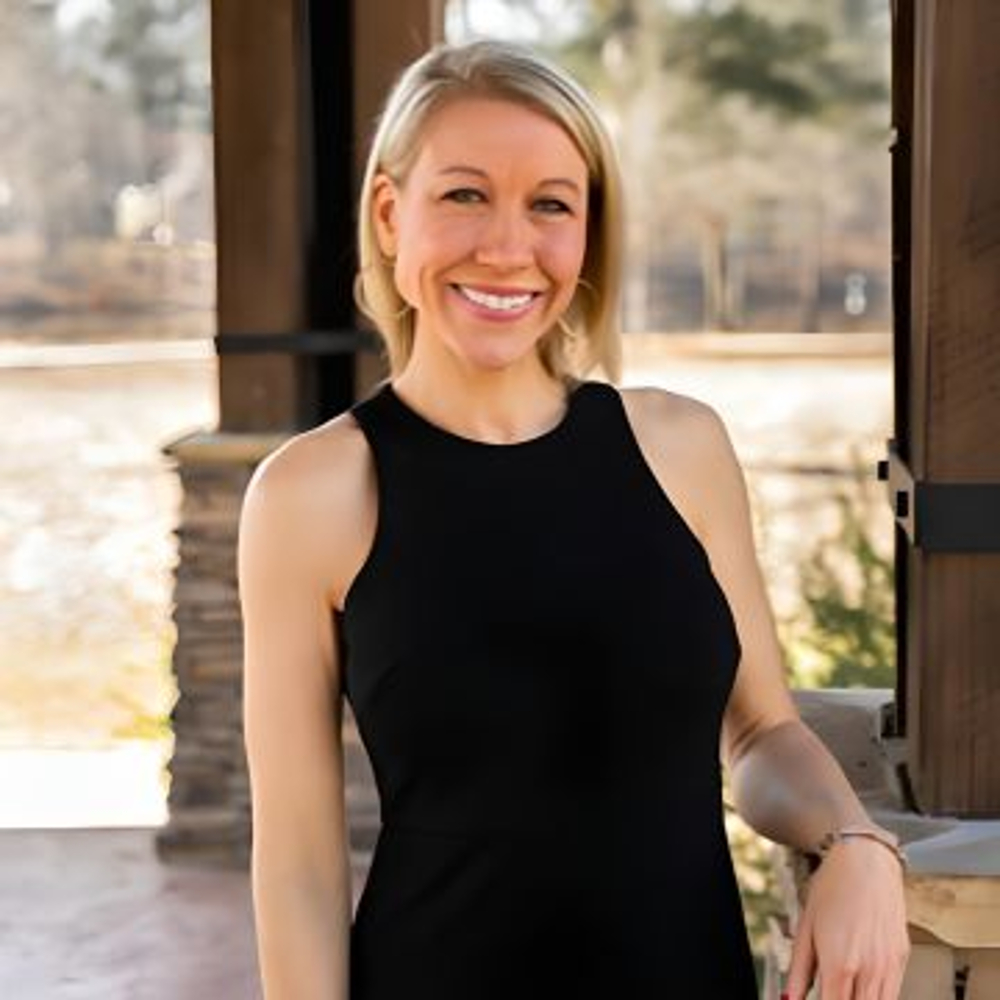 Ashley Barrett - Realtor in Peachtree City, GA