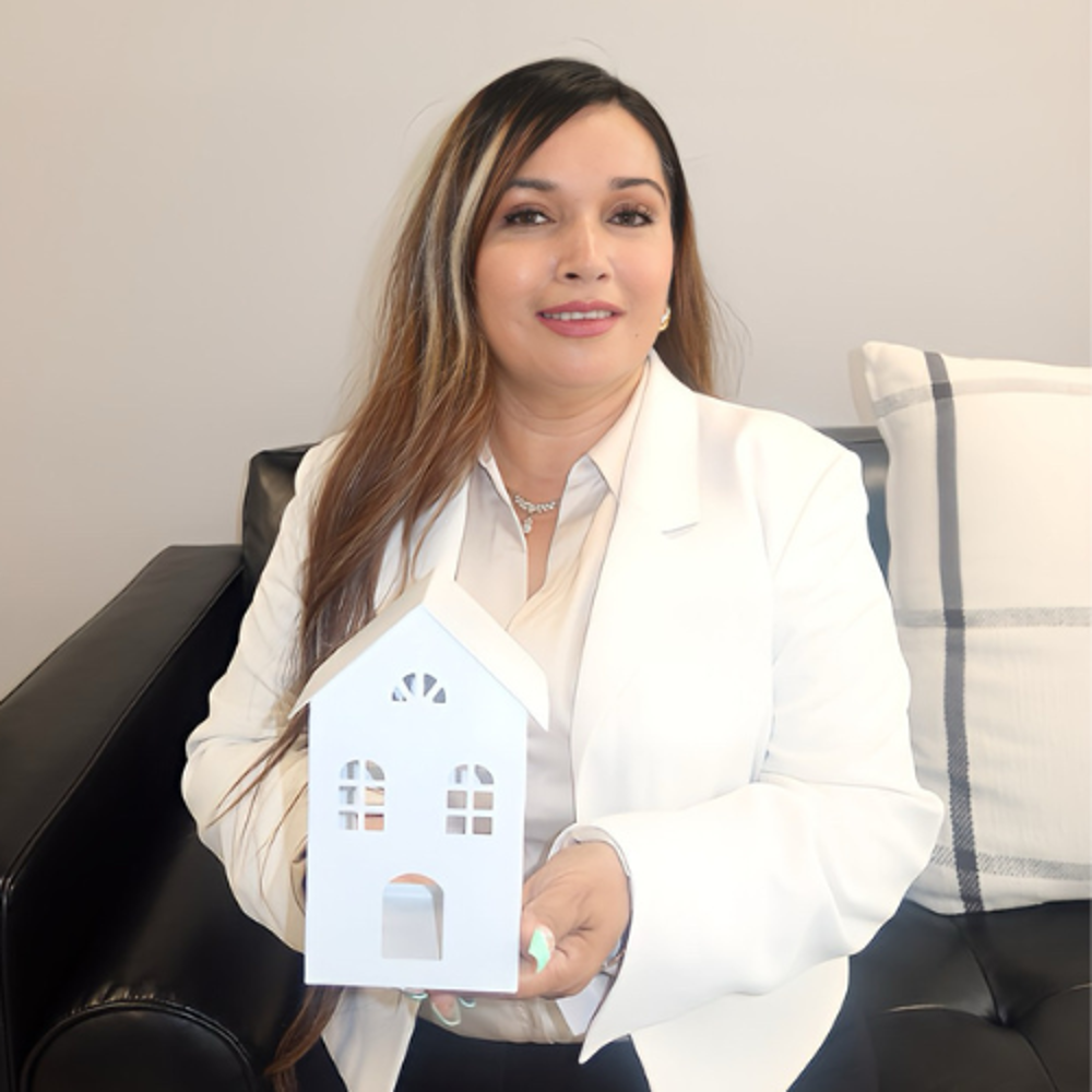 Eva Martinez - Realtor in Peachtree Corners, GA