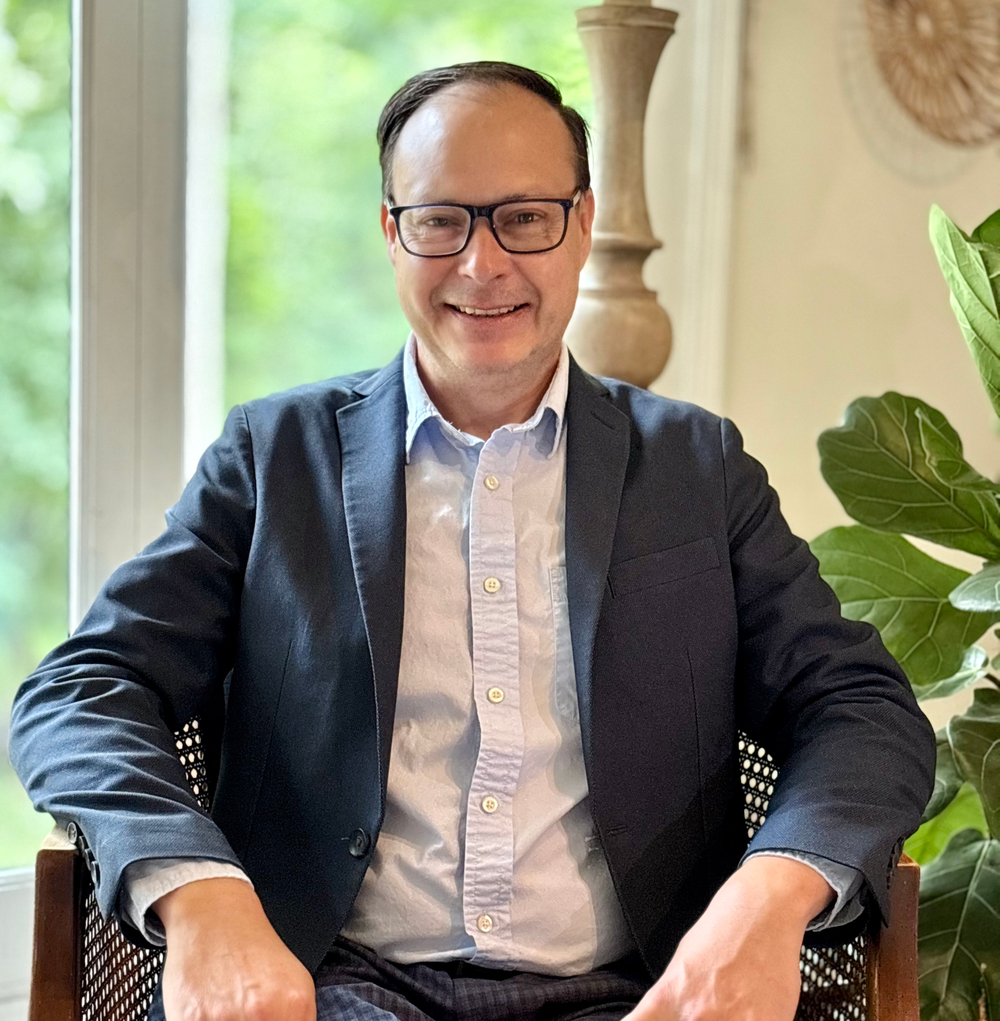 Sergio Olmos - Realtor in Greenwood, IN