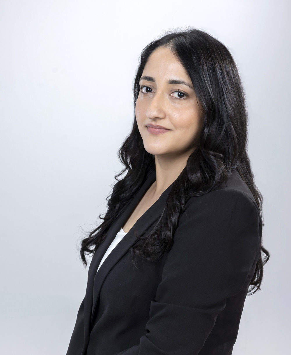 Nav Kaur - Realtor in Corona, CA