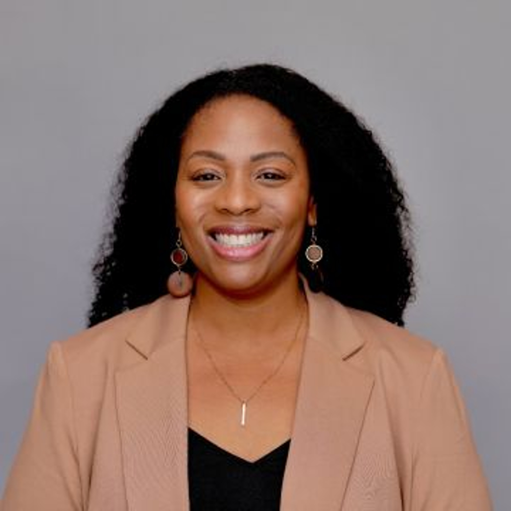 Yvonne Hendrix - Realtor in Novi, MI