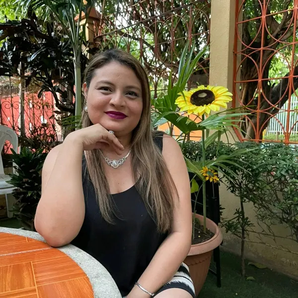 Candida Yadira Mendoza Salablanca - Realtor in Managua