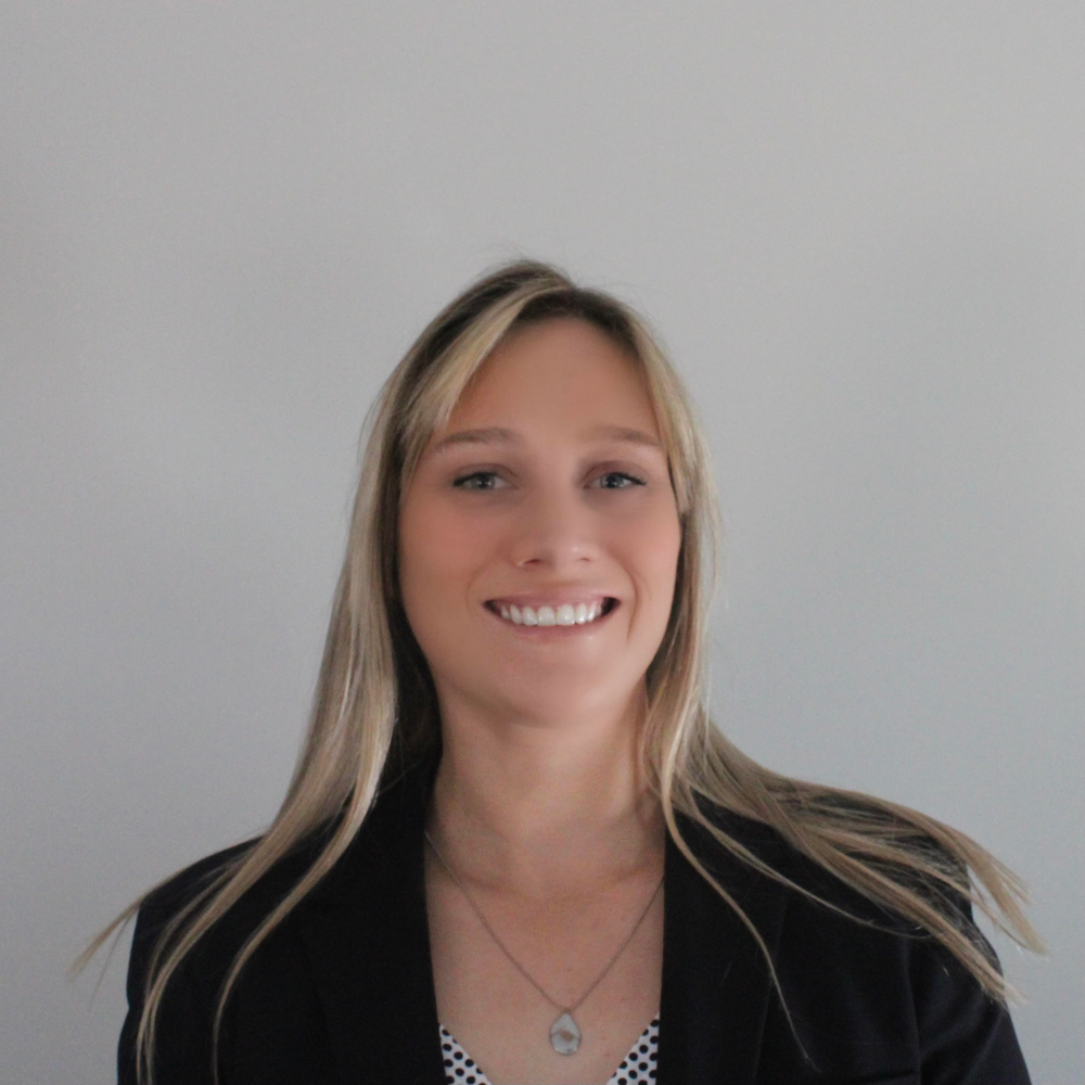 Lexie Dvarskas - Realtor in Framingham, MA