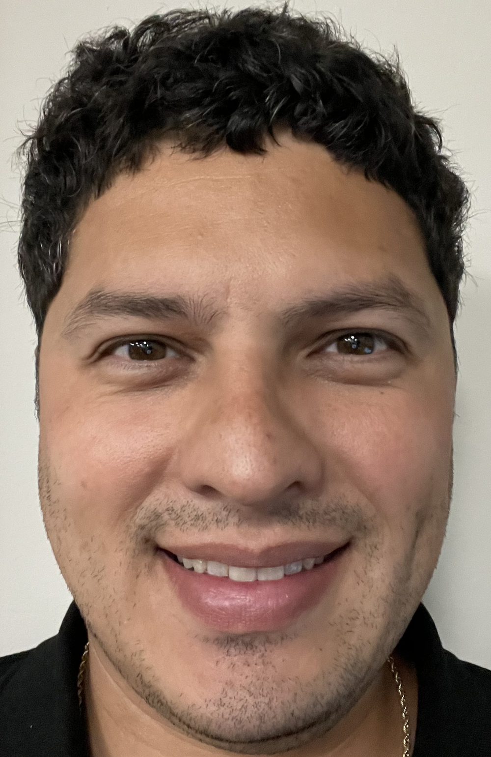 Oscar Rodriguez - Realtor in Longmeadow, MA