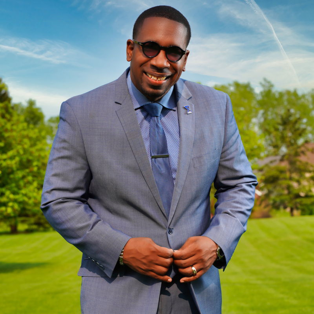 Martez Warren - Realtor in Grand Blanc, MI