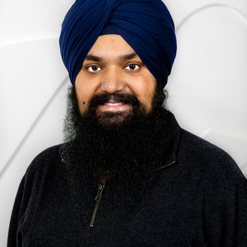 Jagwinder Gill - Realtor in Bellingham, WA