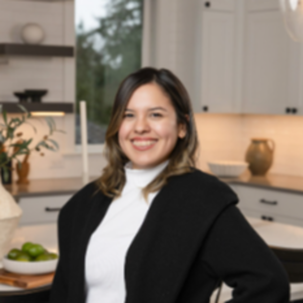 Lu Ci - Realtor in Bellevue, WA