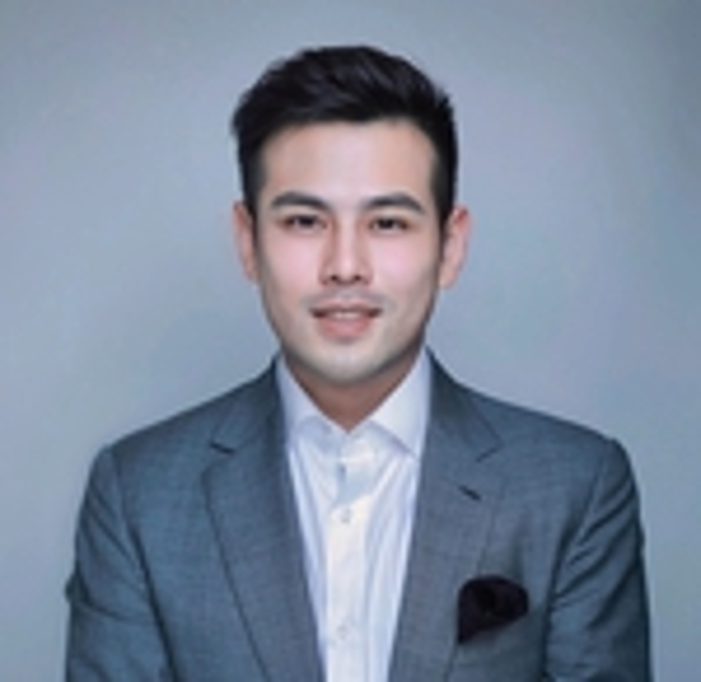Tian Alex Qi - Realtor in Santa Ana, CA